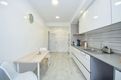 Apartamento T2 para Venda em Cacém e São Marcos