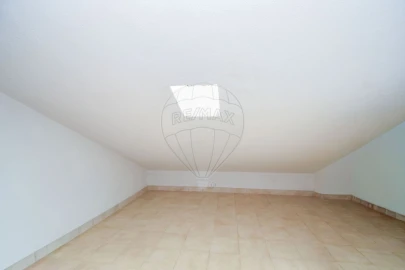 Apartamento T2 para Venda em Cacém e São Marcos