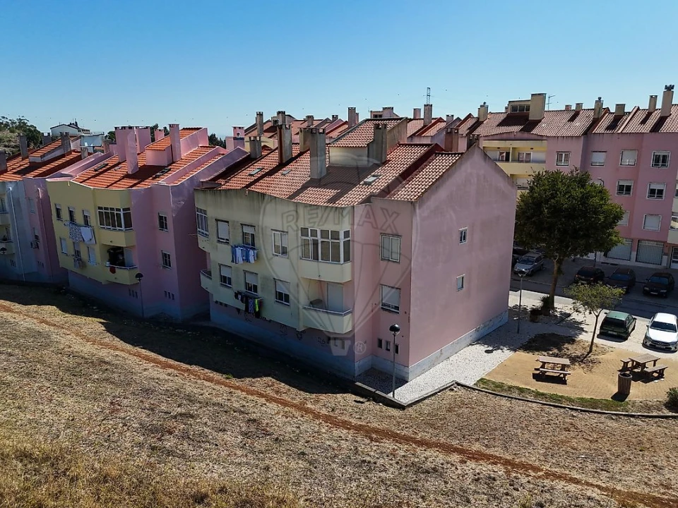 Apartamento T2 para Venda em Vialonga Foto 22
