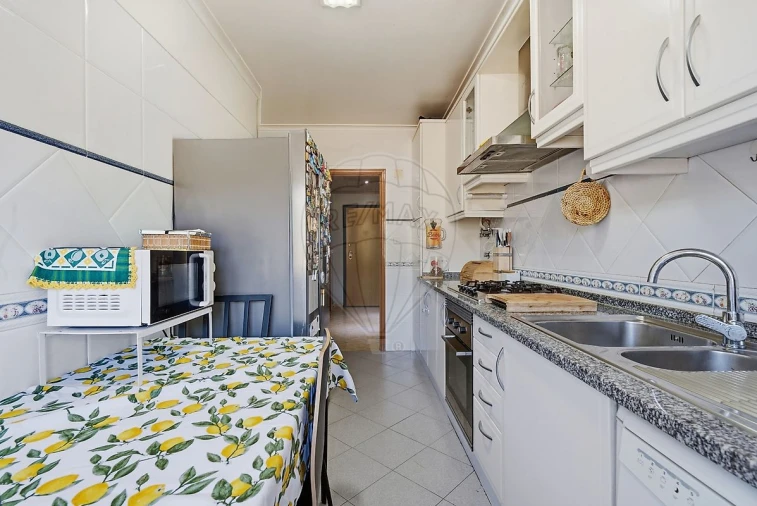 Apartamento T2 para Venda em Vialonga Foto 7