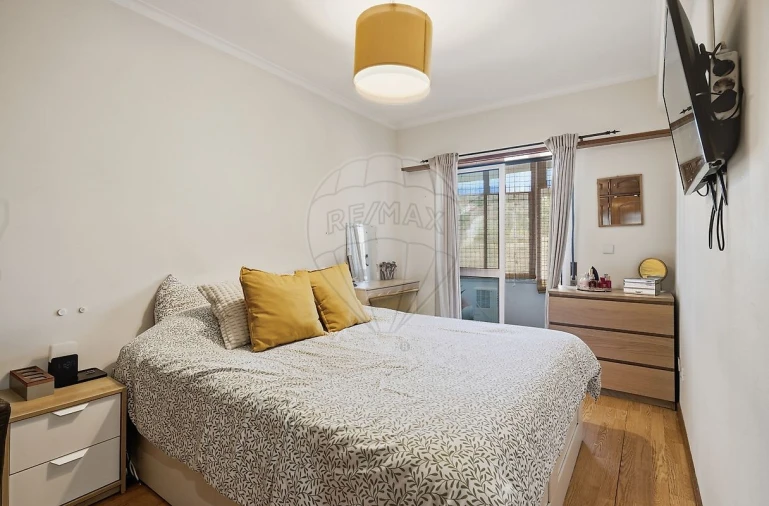Apartamento T2 para Venda em Vialonga Foto 12