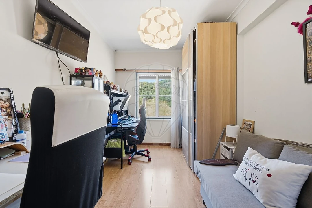 Apartamento T2 para Venda em Vialonga Foto 15