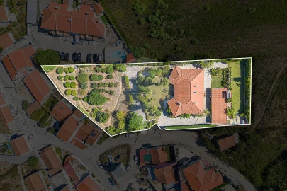 Moradia T5 para Venda em Santa Maria, São Pedro e Matacães