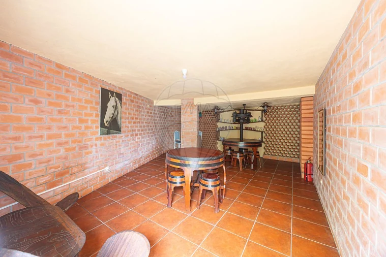 Moradia T5 para Venda em Santa Maria, São Pedro e Matacães Foto 33