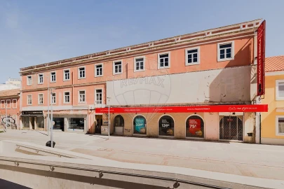Prédio para Venda em Barreiro e Lavradio