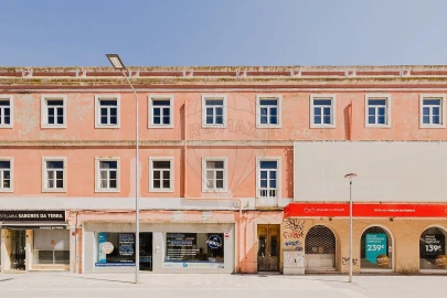 Prédio para Venda em Barreiro e Lavradio