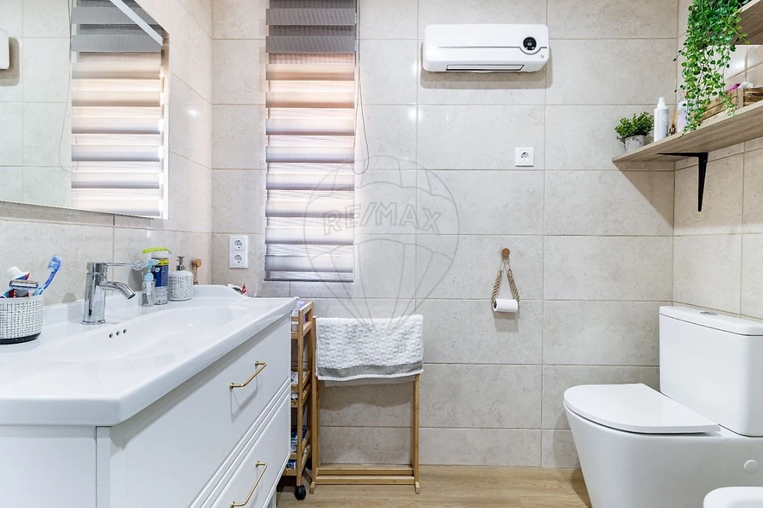 Apartamento T3 para Venda em Ovar, São João, Arada e São Vicente de Pereira Jusã Foto 6