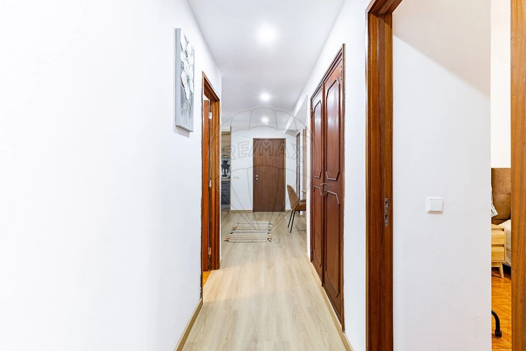 Apartamento T3 para Venda em Ovar, São João, Arada e São Vicente de Pereira Jusã Foto 1