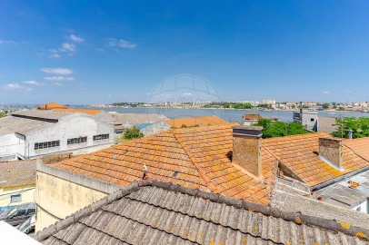 Moradia T3 para Arrendamento em Amora