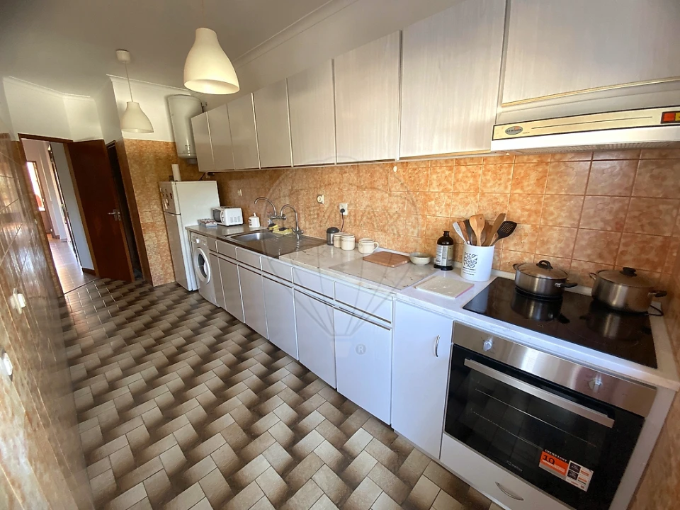 Apartamento T1 para Arrendamento em Aldoar, Foz do Douro e Nevogilde Foto 9