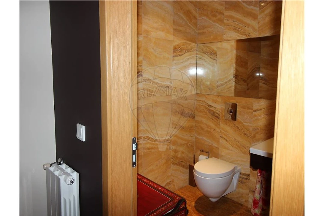 Apartamento T4 para Arrendamento em Ramalde Foto 6