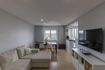 Apartamento T2 para Venda em Gondomar (São Cosme), Valbom e Jovim