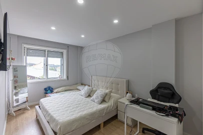 Apartamento T2 para Venda em Gondomar (São Cosme), Valbom e Jovim