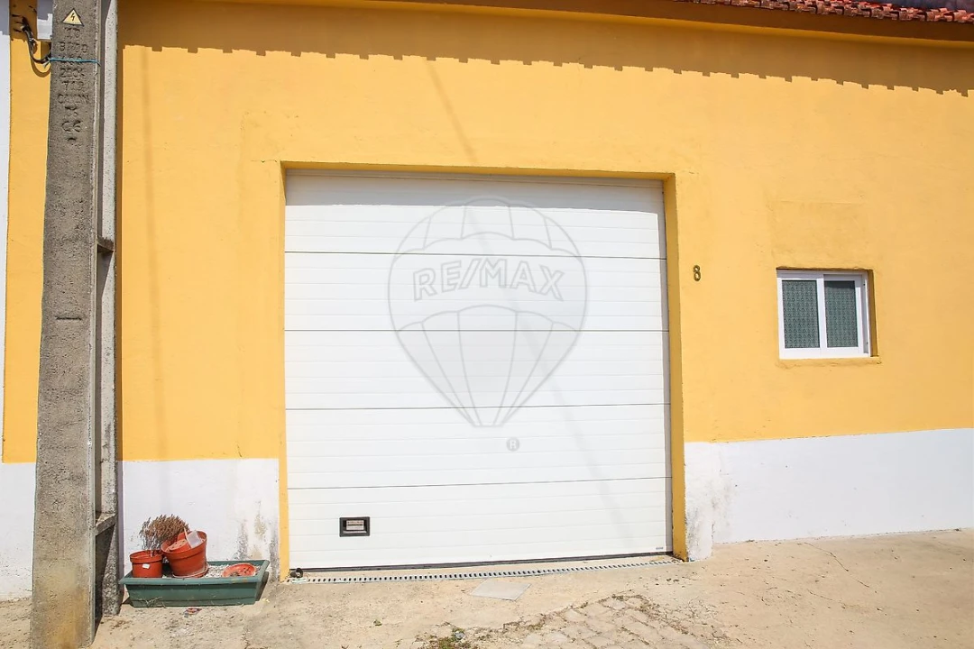 Moradia T2 para Venda em Sobral de Monte Agraço Foto 3