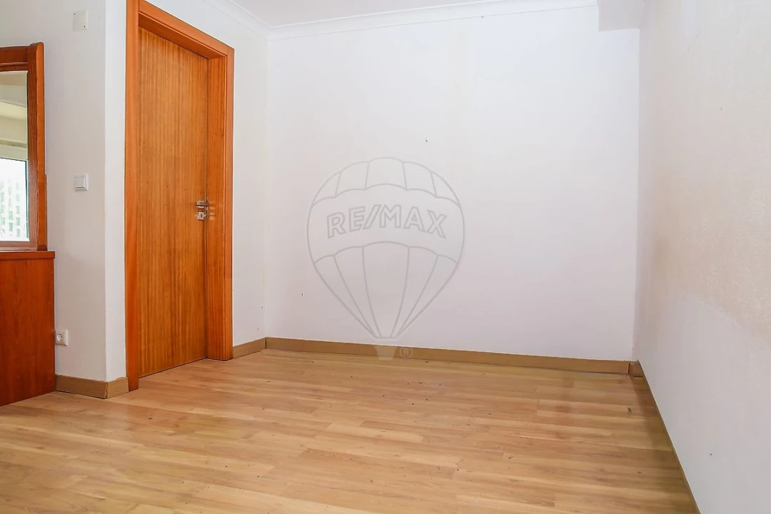 Moradia T2 para Venda em Sobral de Monte Agraço Foto 20