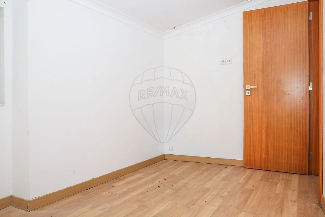 Moradia T2 para Venda em Sobral de Monte Agraço Foto 28