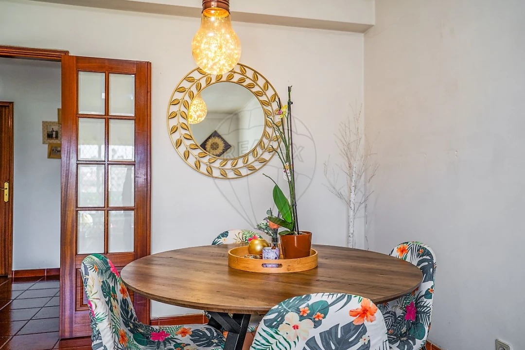 Apartamento T3 para Venda em Benedita Foto 14