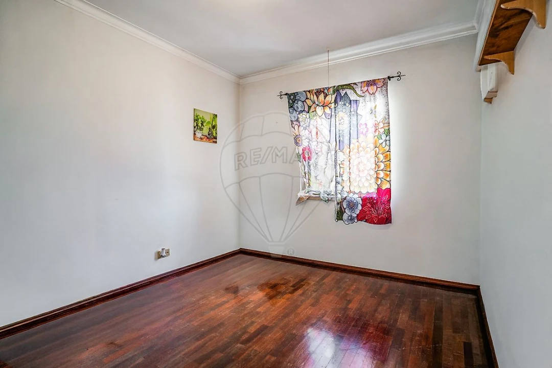 Apartamento T3 para Venda em Benedita Foto 35