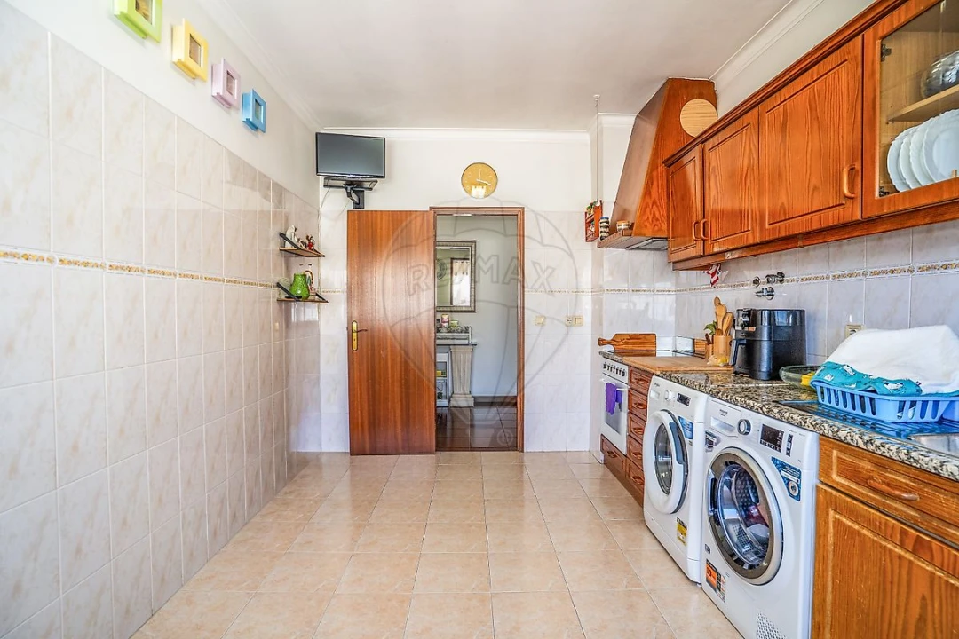 Apartamento T3 para Venda em Benedita Foto 19