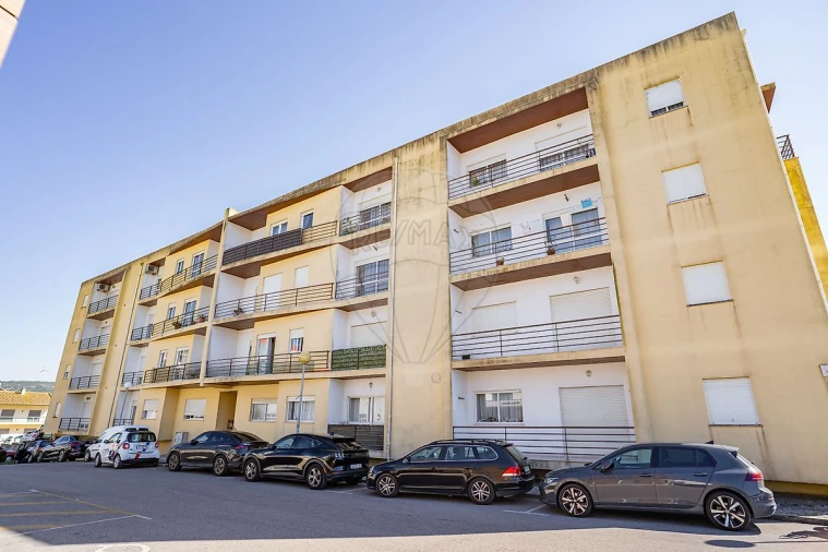 Apartamento T3 para Venda em Benedita Foto 42