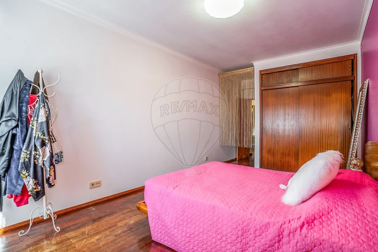 Apartamento T3 para Venda em Benedita Foto 29