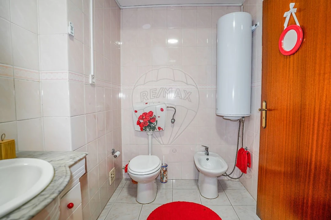 Apartamento T3 para Venda em Benedita Foto 31