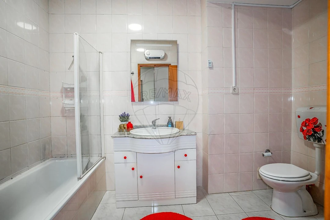 Apartamento T3 para Venda em Benedita Foto 30