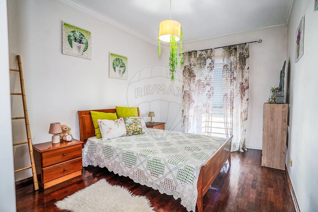 Apartamento T3 para Venda em Benedita Foto 37