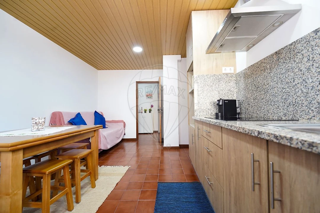 Apartamento T1 para Venda em Buarcos Foto 15
