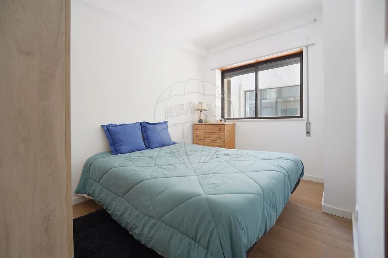 Apartamento T1 para Venda em Buarcos Foto 11