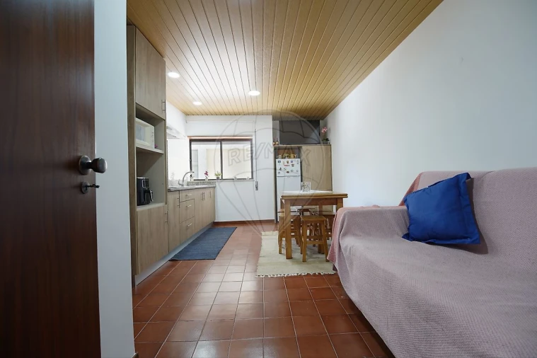 Apartamento T1 para Venda em Buarcos Foto 13