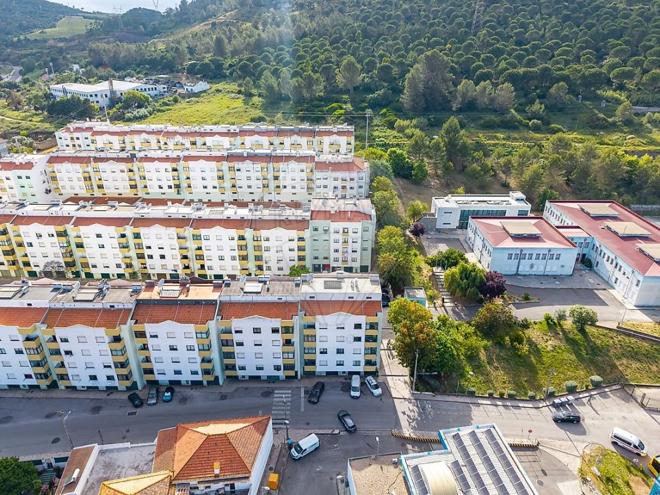 Apartamento T3 para Venda em Castanheira do Ribatejo e Cachoeiras Foto 12