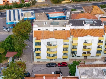Apartamento T3 para Venda em Castanheira do Ribatejo e Cachoeiras