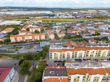 Apartamento T3 para Venda em Castanheira do Ribatejo e Cachoeiras