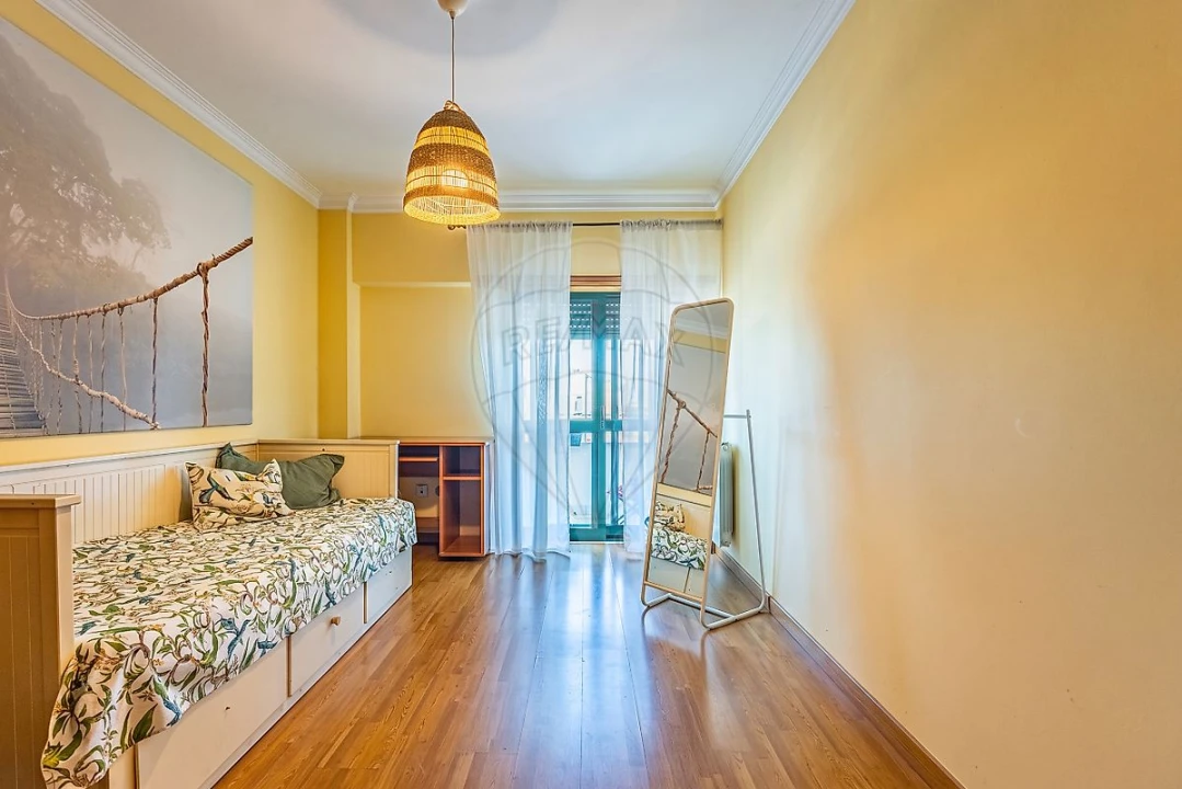 Apartamento T3 para Venda em Castanheira do Ribatejo e Cachoeiras Foto 40