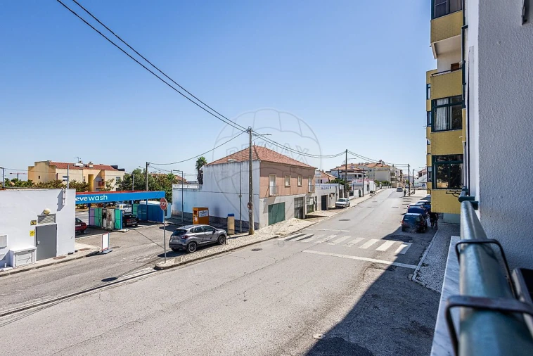 Apartamento T3 para Venda em Castanheira do Ribatejo e Cachoeiras Foto 33