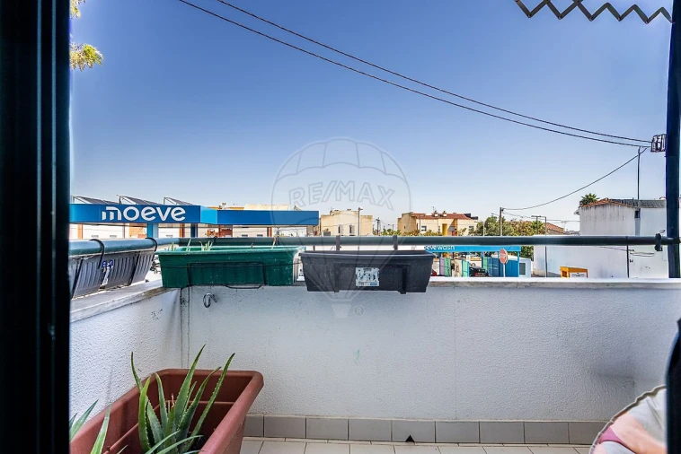 Apartamento T3 para Venda em Castanheira do Ribatejo e Cachoeiras Foto 30