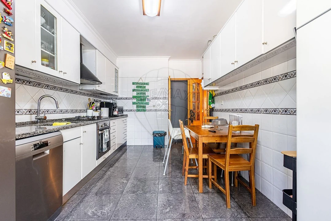 Apartamento T3 para Venda em Castanheira do Ribatejo e Cachoeiras Foto 26