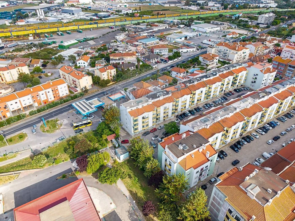 Apartamento T3 para Venda em Castanheira do Ribatejo e Cachoeiras Foto 15
