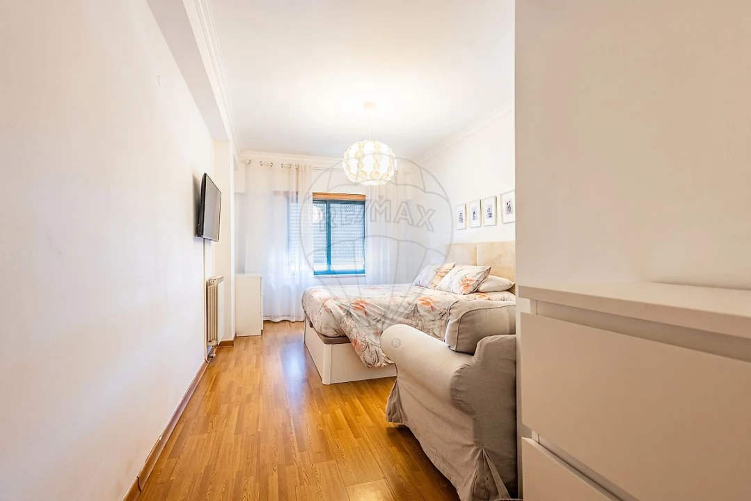 Apartamento T3 para Venda em Castanheira do Ribatejo e Cachoeiras Foto 38