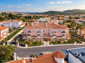 Apartamento T3 para Arrendamento em Carregado e Cadafais