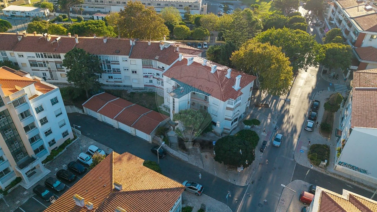 Apartamento T1 para Arrendamento em Carcavelos e Parede Foto 23