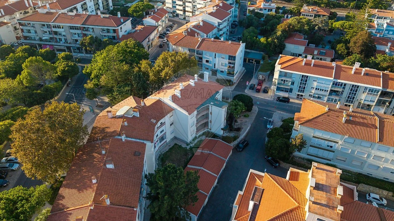 Apartamento T1 para Arrendamento em Carcavelos e Parede Foto 25