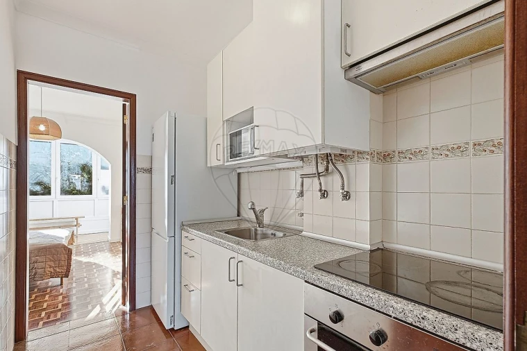Apartamento T1 para Arrendamento em Carcavelos e Parede Foto 10