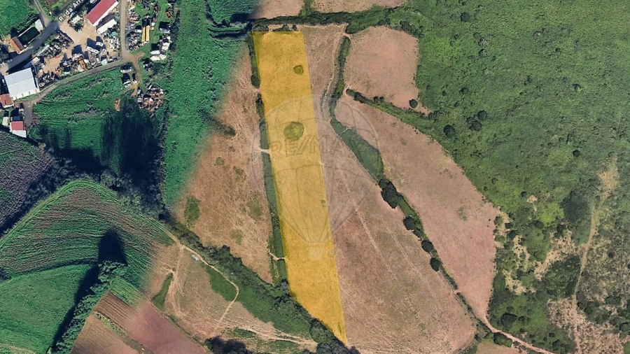 Terreno para Venda em Almargem do Bispo, Pêro Pinheiro e Montelavar