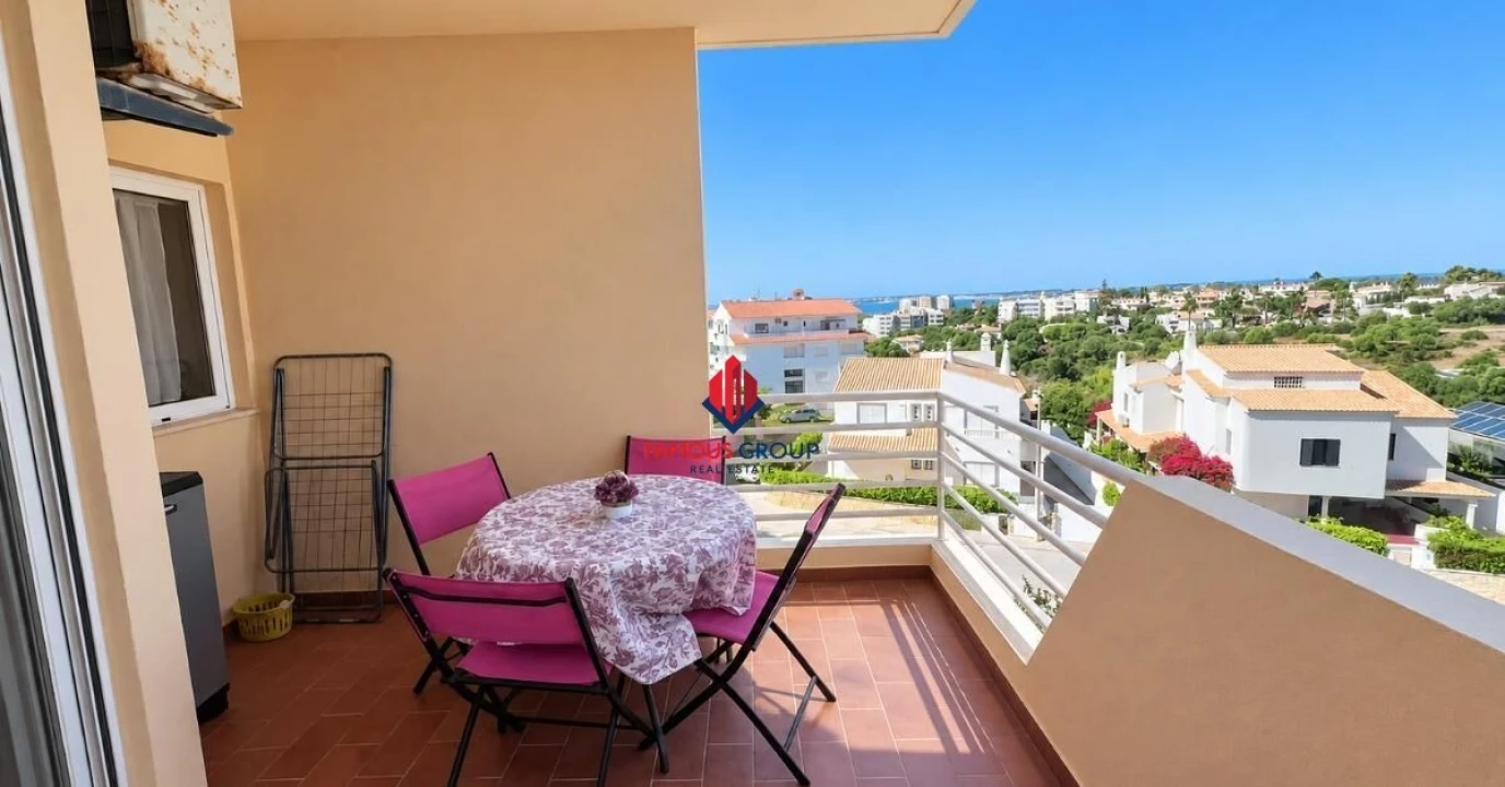 Apartamento T1 para Venda em Alvor Foto 3