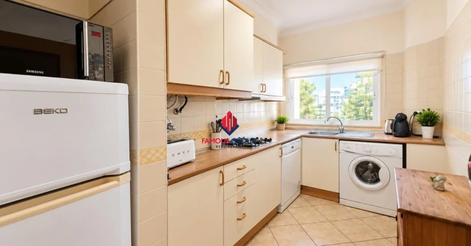 Apartamento T1 para Venda em Alvor Foto 9