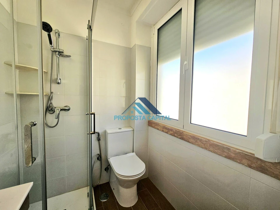 Apartamento T2 para Venda em São Vicente Foto 31
