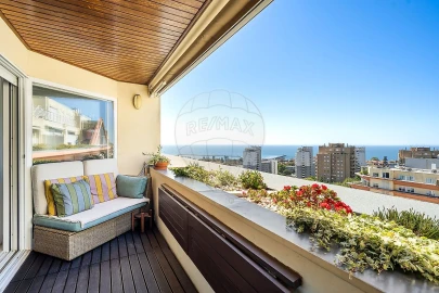Apartamento T4 para Venda em Aldoar, Foz do Douro e Nevogilde