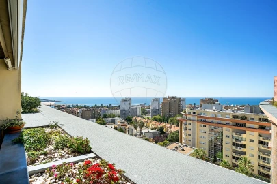 Apartamento T4 para Venda em Aldoar, Foz do Douro e Nevogilde